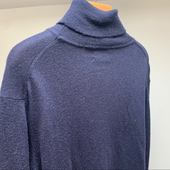 Calvin Klein Italian Merino Wool Navy Turtleneck - Picture 7 of 11